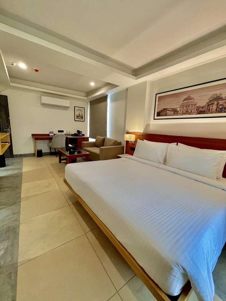 Best Western Maharani Bagh Nowe Delhi Pokój zdjęcie